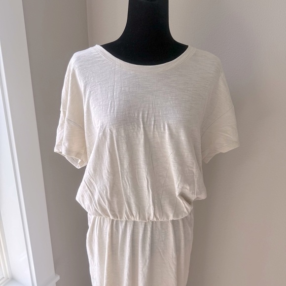 NWT Old Navy lightweight cotton short sleeve dress with back opening. - Picture 2 of 11